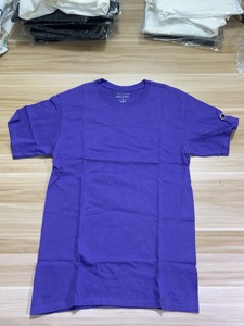 champion冠军纯色T恤短袖t425全新，紫色s。售出，