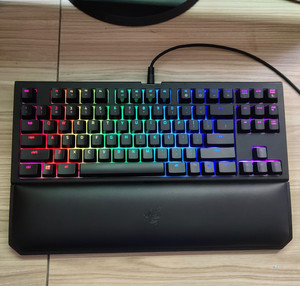 雷蛇键盘黑寡妇蜘蛛竞技幻彩版V2版87键机械键盘RGB笔记本