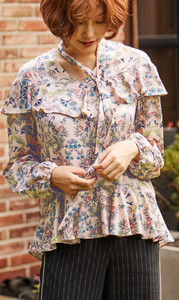 韩国nain代购淑女木耳边衬衫，很温柔的粉色系花花，原价59