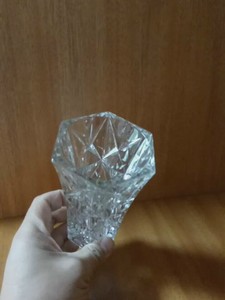 乐美雅淑丽玻璃小花瓶高13厘米，瓶口直径8厘米江沪浙皖包邮