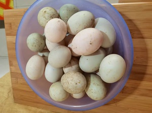 新鲜鸭蛋纯正的农村老家养的鸭蛋蛋很新鲜土鸭蛋土鸭蛋农家正宗散