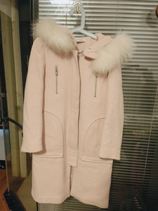 爱居兔EICHITOO貉子毛领毛呢大衣，155s码，粉红色，