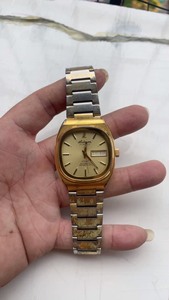 绿琴男款2846全自动机械手表应该是镀金的品相如图售出不退不