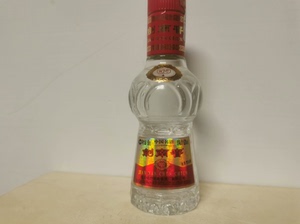 2012年产剑南春52度50ml水晶剑光瓶小酒版收藏自饮 假