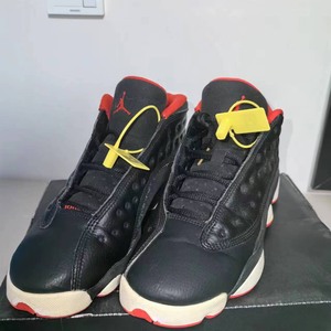 aj13 黑红low GS，原盒，尺码 38.5，9成新，脚