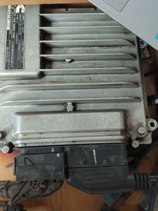 出售拆机康明斯CM2880电脑板