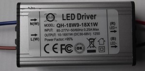 防水7-13串2并420MA 过CE/TUV认证 12W15W18W20W LED恒流驱动电源