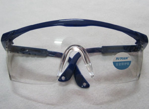 喷漆防护眼镜/防风镜/电工眼镜/支脚长短可调
