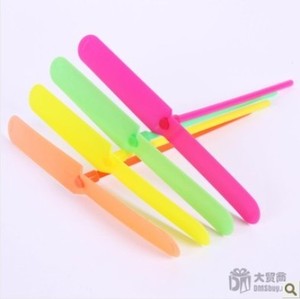 塑料竹蜻蜓儿童玩具飞天仙子飞盘类经典传统怀旧益智玩具