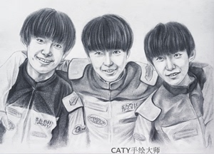 手绘TFBOYS王俊凯王源易烊千玺素描成品明星周边粉丝必备可定制