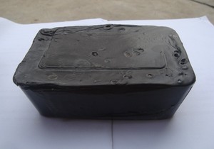 纯植物油传统黑膏基质坯子 黑膏肉 黑油膏块 膏药油 1000克