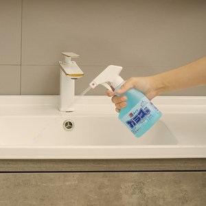 强本进口房璃清洁剂浴室水垢清除剂淋浴玻K水渍清洗玻璃门日力去