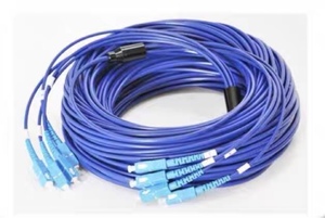 室外单模光缆4芯四心6芯8芯12心24轻铠装光纤线中心束管监控户外