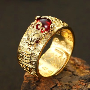 金银色时尚个性貔貅男女情侣红色石榴石玛瑙霸气复古925纯银戒指