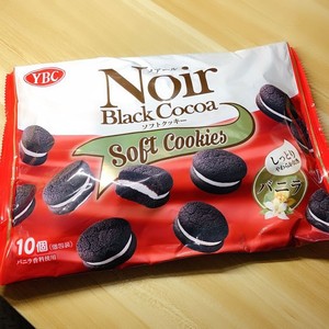 现货 日本进口零食 YBC Noir黑巧克力软曲奇夹心饼干 10枚入