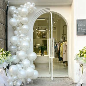 开业气球布置门头珍珠白新店店铺美容院周年庆典活动氛围装饰场景