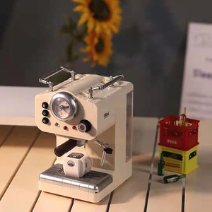 中国积木女生系列复古咖啡磨豆机模型数码相机拍立得打字机玩具