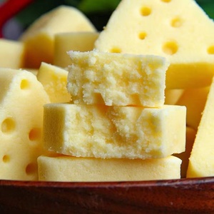 鲜牛奶芝士奶酪内蒙古特产儿童休闲零食散装芝士果粒三角奶酪块