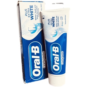Oral B英国原装进口欧乐比3D美白牙龈护理牙膏75g