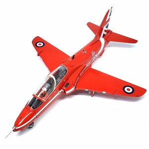 英皇家空军红箭表演机Corgi狗仔飞机模型60周年纪念人偶比例1:72