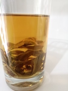 会东特产老鹰茶红茶50g