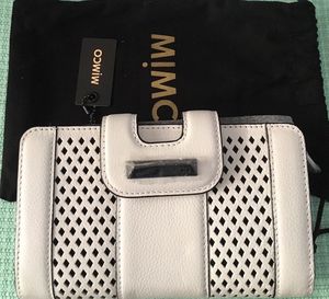 MIMCO澳洲白色荔枝纹皮打孔搭扣大钱包手拿包多功能大容量钱包