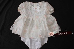 日本制品牌春夏女童90cm白色蕾丝连衣裙粉色印花欧风日系T恤纱裙