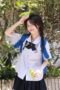 jk制服女学院风衬衫裙子泰国校服泰式娜诺全套中学生毕业班服套装