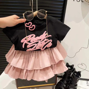 韩国女童网红套装夏款儿童字母短袖T恤＋粉色蛋糕裙裤宝宝两件装