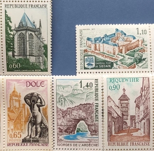 31.法国邮票1971 旅游风光 建筑 里翁复佩尔大教堂 色当城堡 5全