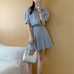 韩国设计感蓝白色条纹衬衫假二件套连衣裙女夏装显瘦气质百褶a裙