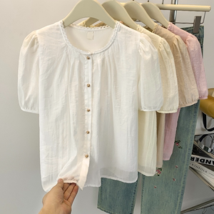 白色短袖衬衫女夏季设计感小众法式别致洋气小衫宽松显瘦圆领上衣