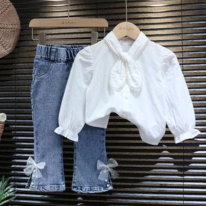 新款童装上衣2023韩版女宝宝秋季衬衫小童婴儿纯棉白色衬衣打底衫