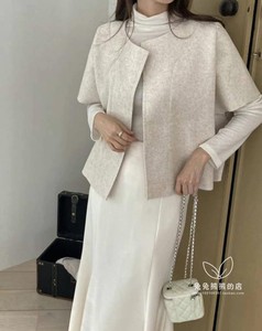 2023韩国东大门代购秋装新款女装净版圆领小清新简约短袖女式外套