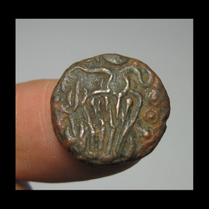 铜币R0321P8*古朱罗王朝*章鱼人(17mm4.3g)