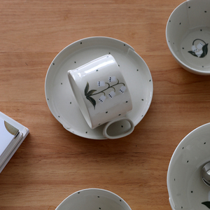 北欧风折叠铃兰家用陶瓷餐具套装一人食咖啡杯子高档精致小众设计