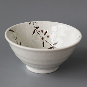 日本进口陶瓷器米饭碗日式餐具樱花和风釉下彩家用5英寸小碗