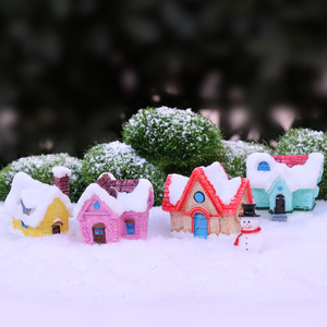 可爱雪景小房屋模型树脂工艺新年圣诞节场景造景装饰品桌面小摆件