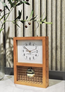 日本NITORI宜得利实木材质静音挂钟数字钟表客厅卧室时钟挂表摆钟