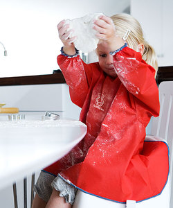 现货-香港专柜 瑞典BabyBjorn宝宝用餐防水透气罩衣围裙 8M-4岁