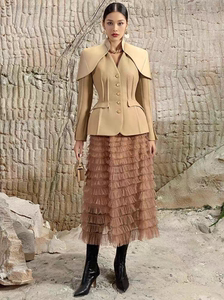 2024越南设计师春新款斗篷西服半身裙时尚套装气质咖色通勤套装女