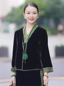 新中式国风真丝丝绒短外套女2024年春秋新款长袖拼接刺绣套装上衣