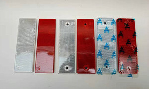 鼎安反光板货车年审反光片OM反射器型反光标识警示贴反光塑料板