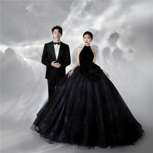 新款影楼主题摄影服装黑色法式复古婚纱赫旅拍个性写真高级感礼服