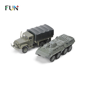 乐加 4D拼装1:72军车模型2件套 M35卡车BTR-80装甲输送车玩具礼品