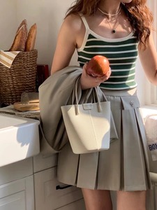 韩国小众品牌ONE MONE水桶包荔枝纹牛皮单肩斜挎手提包包女款春夏