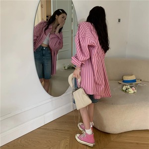 粉色撞色条纹衬衫女夏季新款中长款宽松大版oversize薄款防晒开衫