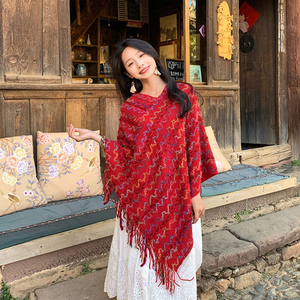 民族风红色披肩西藏新疆旅行保暖斗篷云南旅游流苏披肩套头毛衣女