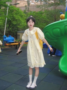 日系软妹奶黄色娃娃领连衣裙女夏季新款小个子甜美泡泡袖收腰裙子