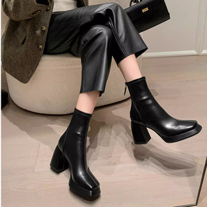 香港2024黑色高跟鞋方头粗跟法式裸靴增高显瘦短靴女小个子瘦瘦靴